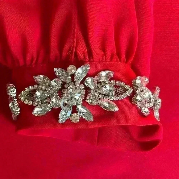 Studio Badgley Mischka Red Embellished Cuffs Blouse (Z15) - Picture 7 of 9